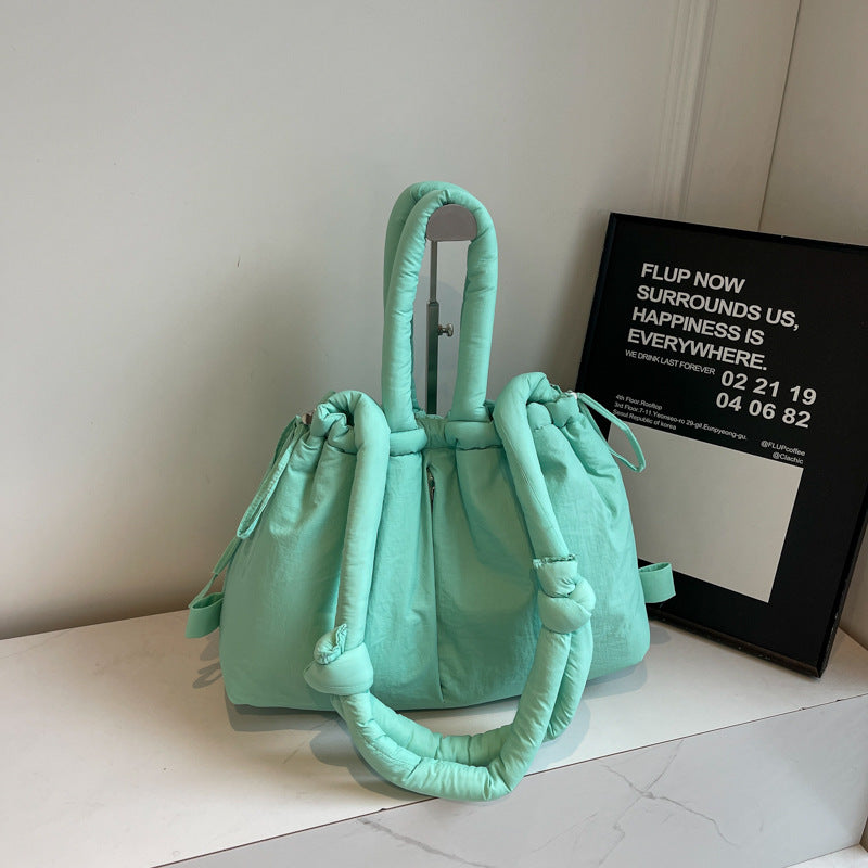 Casual and versatile one-shoulder nylon large capacity tote bag