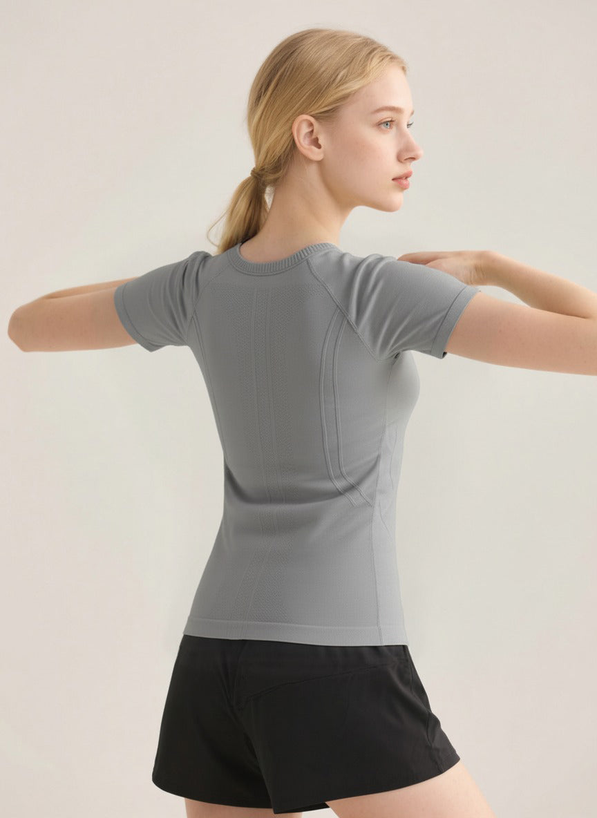 Seamless Antibacterial Lightweight Quick-Dry Slim Fit Yoga T-Shirt