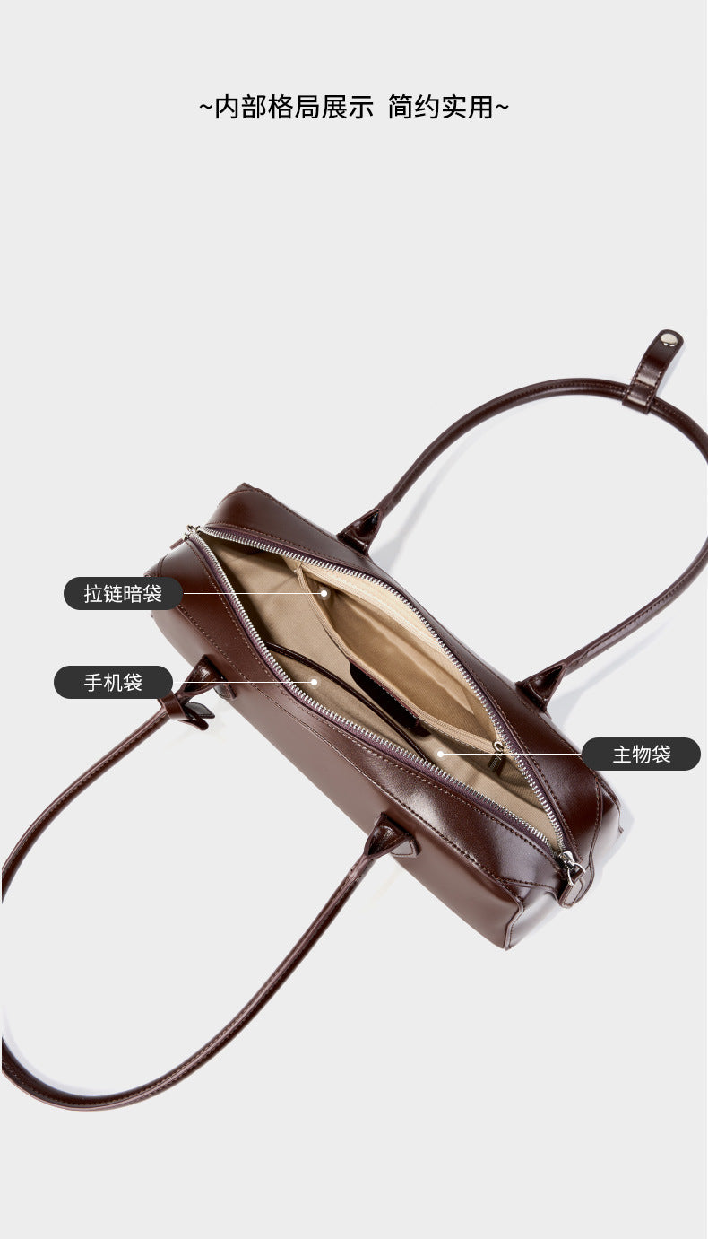 Single Shoulder Large Capacity Cowhide Underarm Red Baguette Bag