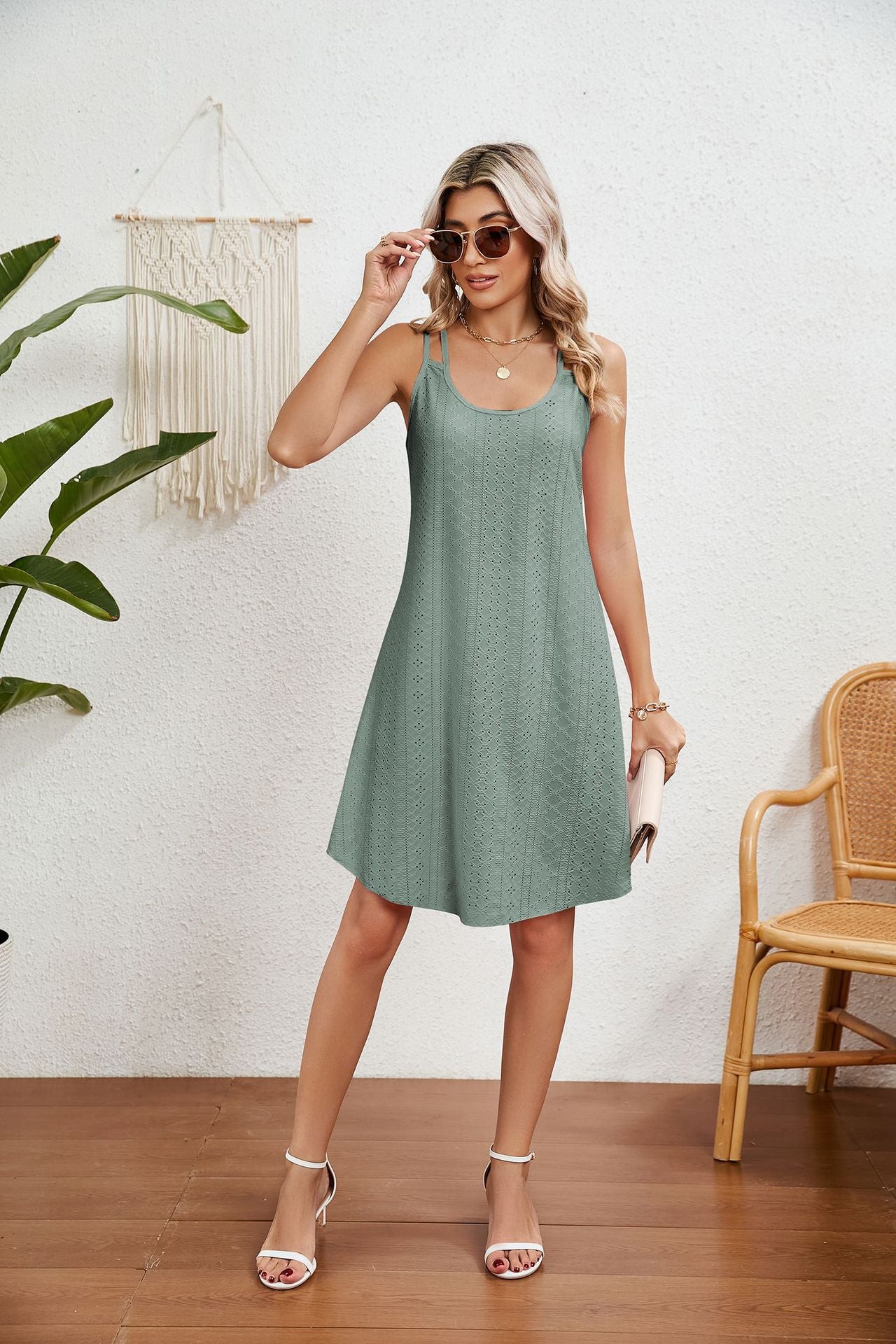 Summer New Solid Color Round Neck Strap Loose Sleeveless Dress