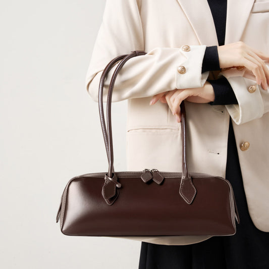 Single Shoulder Large Capacity Cowhide Underarm Red Baguette Bag