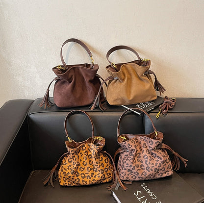 Retro Leopard Print Suede Drawstring Pleated Single Shoulder Handbag