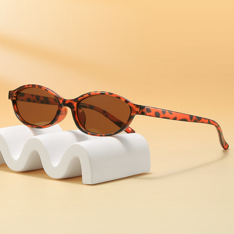 British Retro Oval Frame Sunglasses