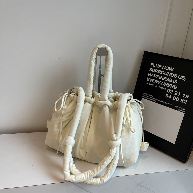 Casual and versatile one-shoulder nylon large capacity tote bag