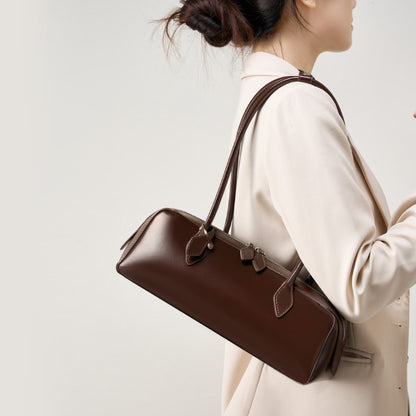 Single Shoulder Large Capacity Cowhide Underarm Red Baguette Bag